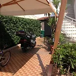 Simonetta 4*